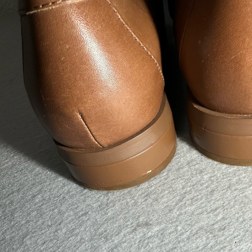 Vionic Mizelle Leather Chain Loafers - Picture 7 of 9